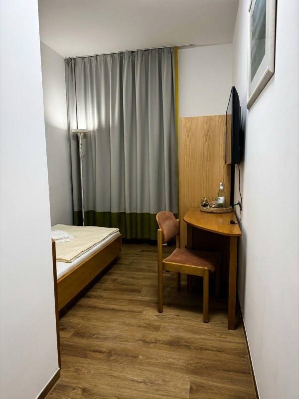 Einzelzimmer – Zimmer